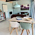 Boerenslag 24 *