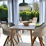 Boerenslag 24 Holiday home Sint Maartensvlotbrug